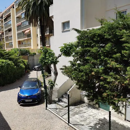 Apartment Palais Miami Jlp *